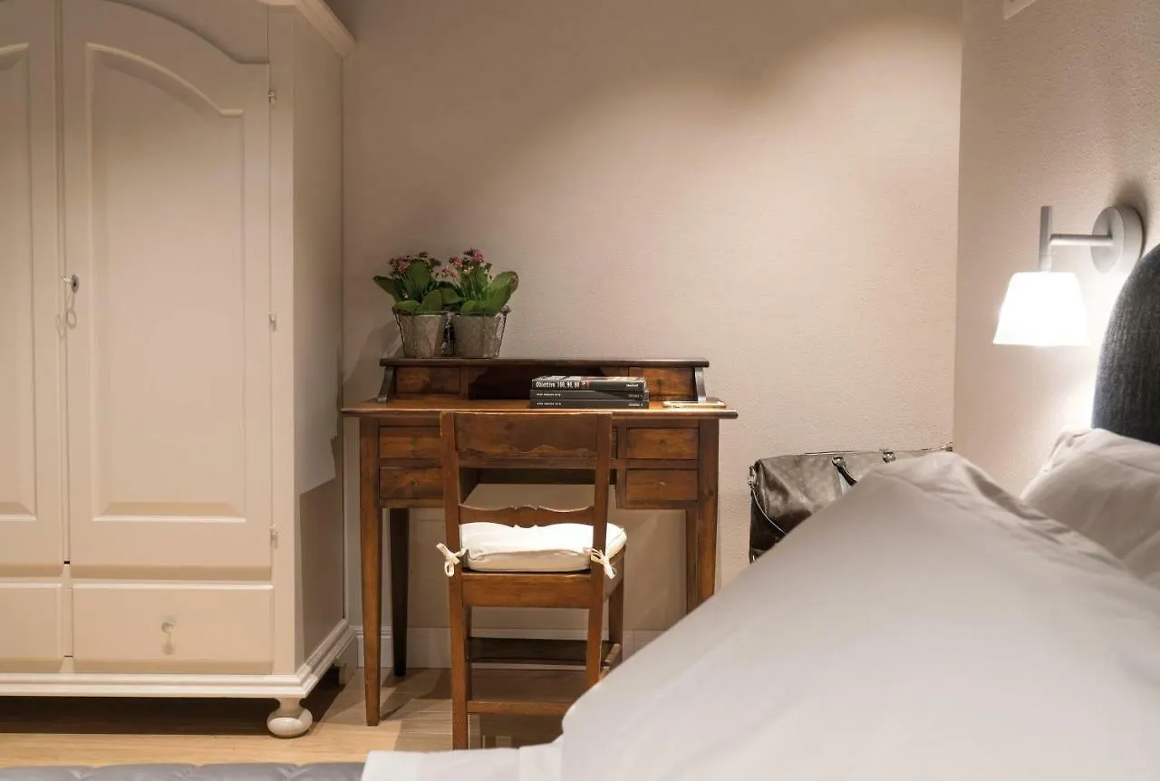 Pergola35 Apartman Firenze 0*,