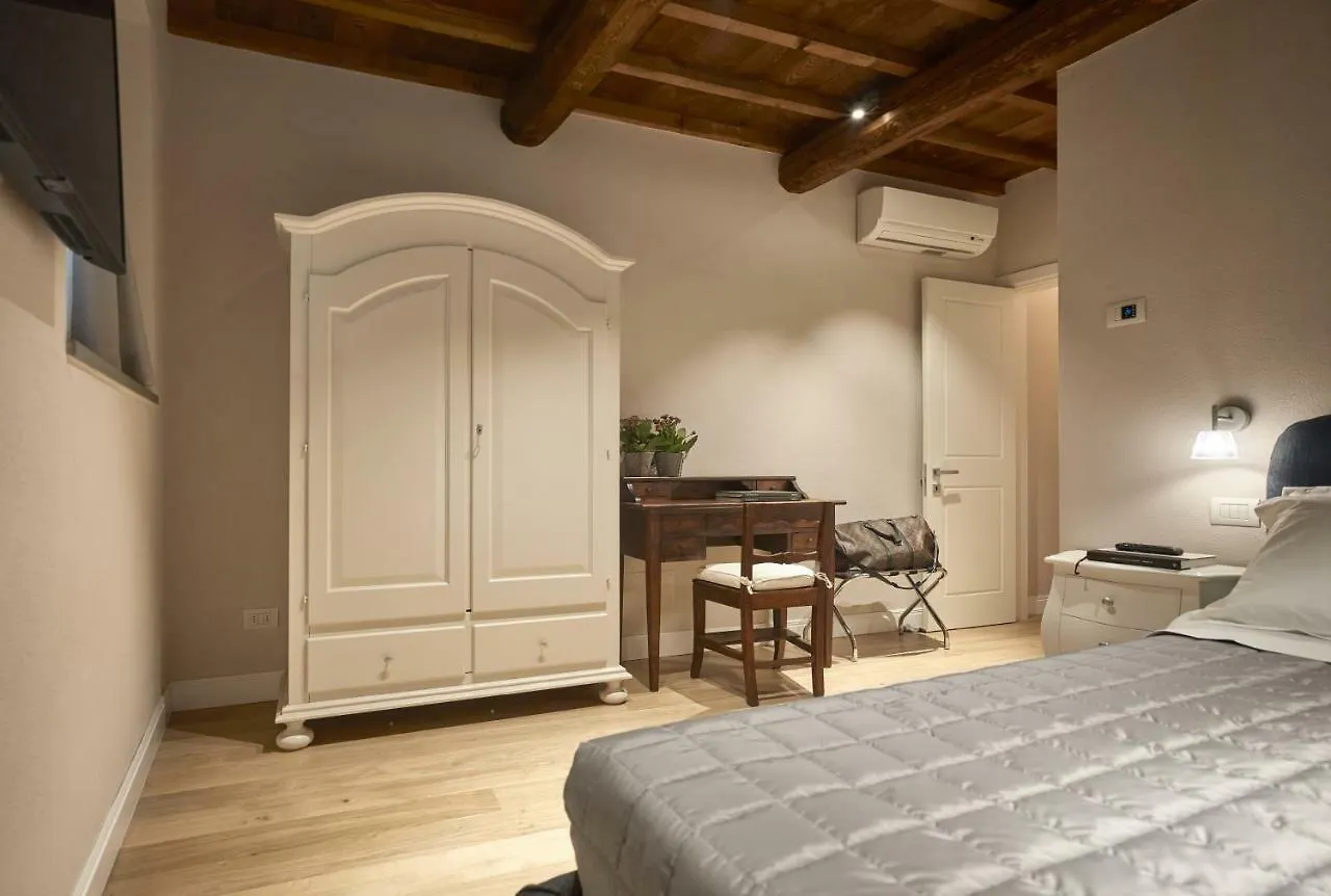 Apartment Ferienwohnung Pergola35 Florenz Italien