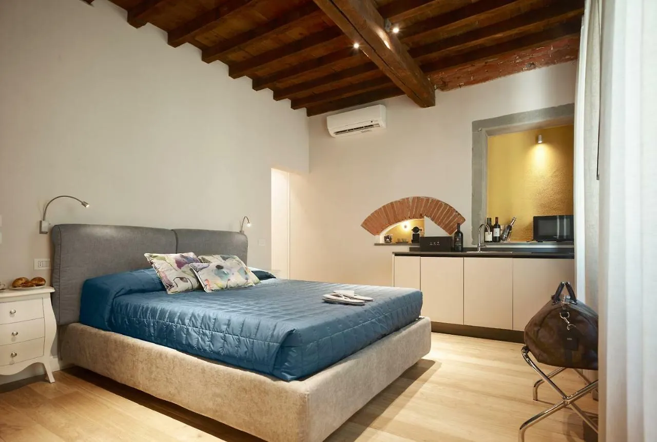 Apartment Ferienwohnung Pergola35 Florenz